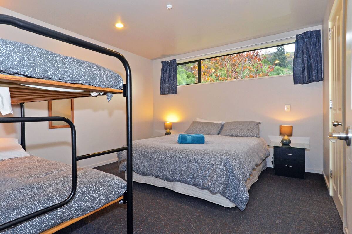 Standard Apartment, 1 Bedroom | Cribs (surcharge), WiFi (free)