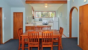 Standard Apartment, 2 Bedrooms | Cribs (surcharge), WiFi (free) - Leith Valley Holiday Park & Motels (Dunedin)