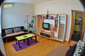 Comfort Apartment, 1 Bedroom, Lake View | Living room | TV - Villa Ohrid (Ohrid)