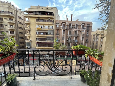 Balcón. Traveler's House Hotel