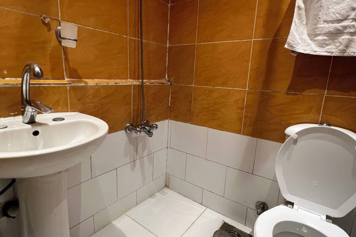 In-room safe, individually decorated, iron/ironing board, free WiFi