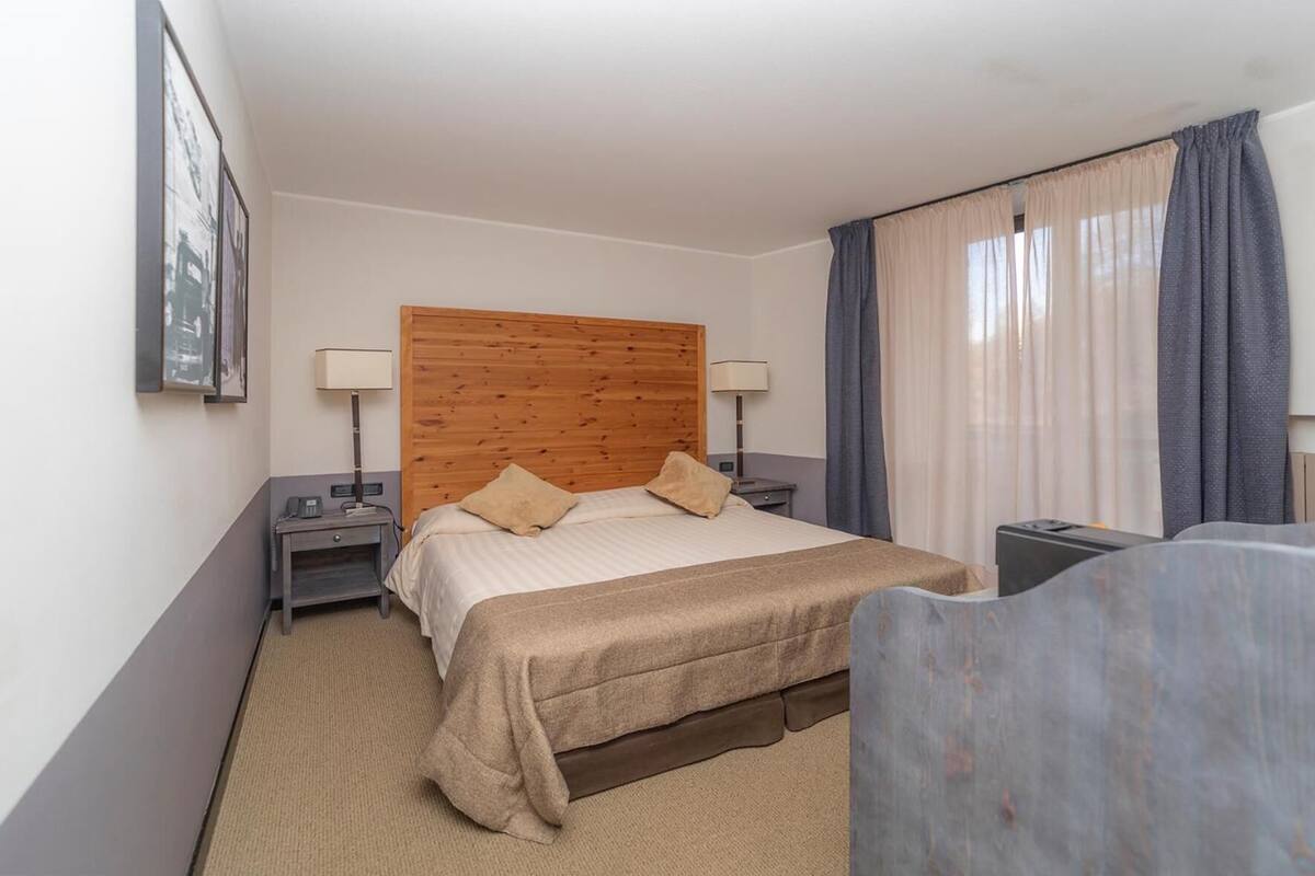 minibar, in-room safe, desk, cots/infant beds