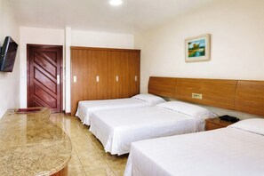 Standard Room | Minibar, in-room safe, desk, laptop workspace -  Brisa da Praia Park Hotel (Porto Seguro)