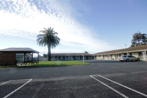 Aparcamiento sin asistencia gratuito