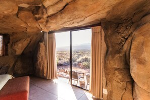 Suite (Cave) | Bed sheets - Kagga Kamma Eco Lodge & Spa (Breede River)