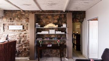 Body treatments, hydrotherapy, aromatherapy, hot stone massages