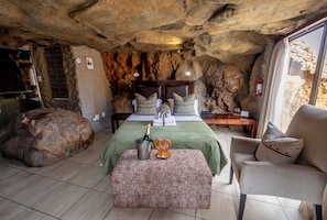 Bed sheets - Kagga Kamma Eco Lodge & Spa (Breede River)