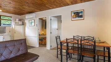 Apartment, 2 Bedrooms | Living area