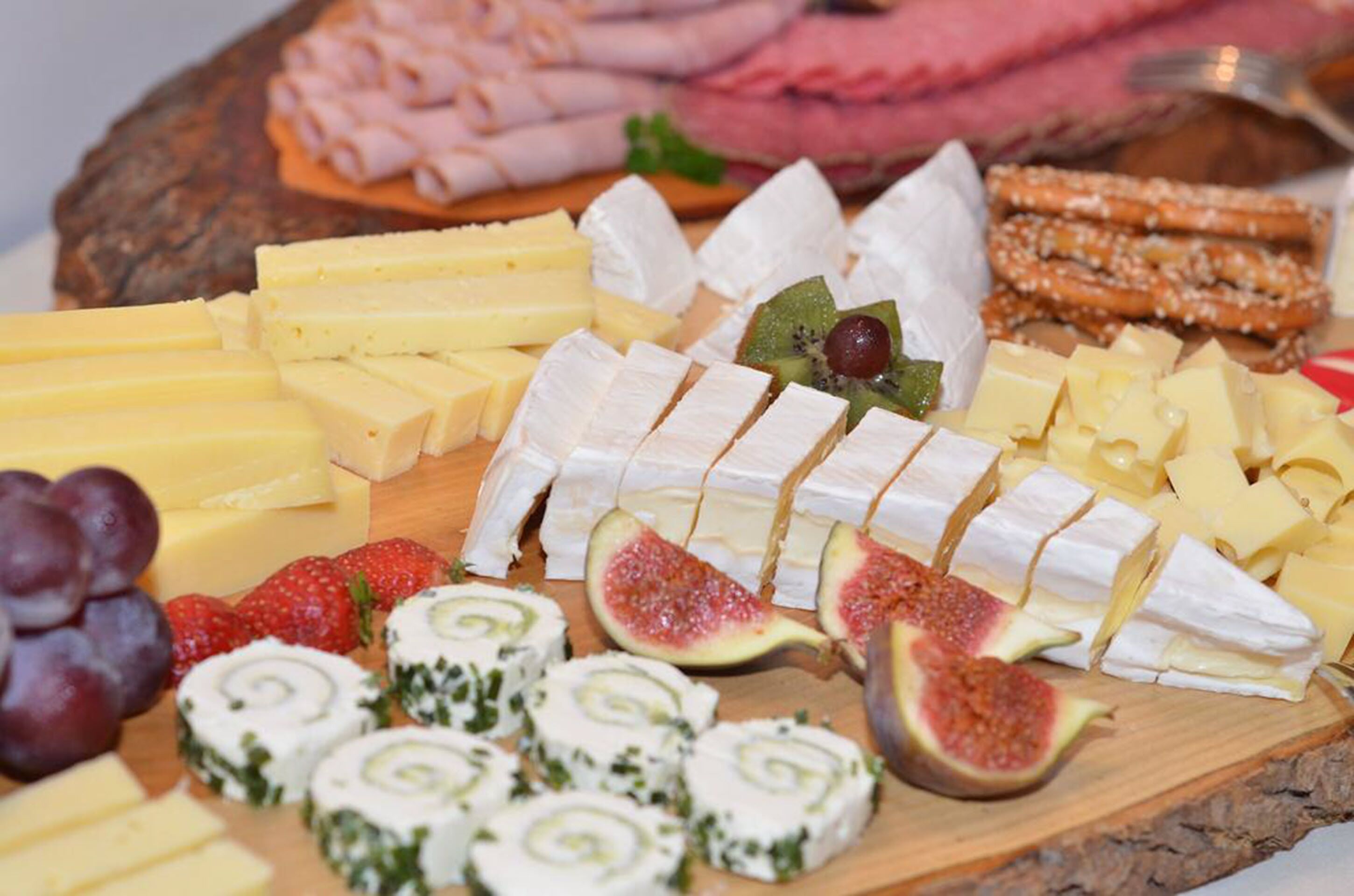 daily buffet breakfast (eur 15.00 per person)