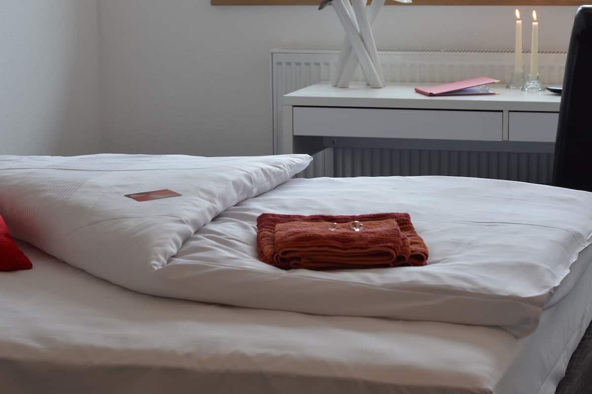 business single room | 2 bedrooms, premium bedding, individually decorated, desk