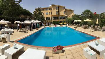 Facciata della struttura