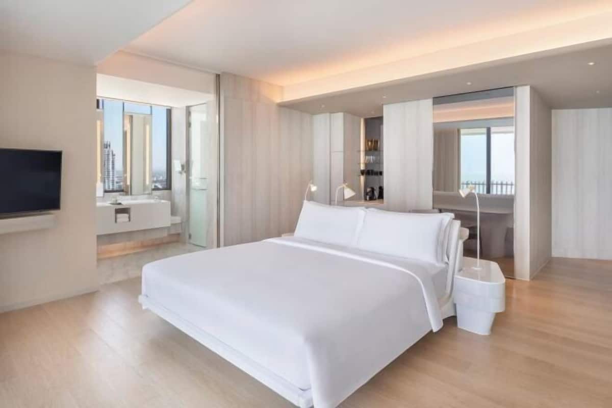 In-room safe, desk, blackout drapes, iron/ironing board
