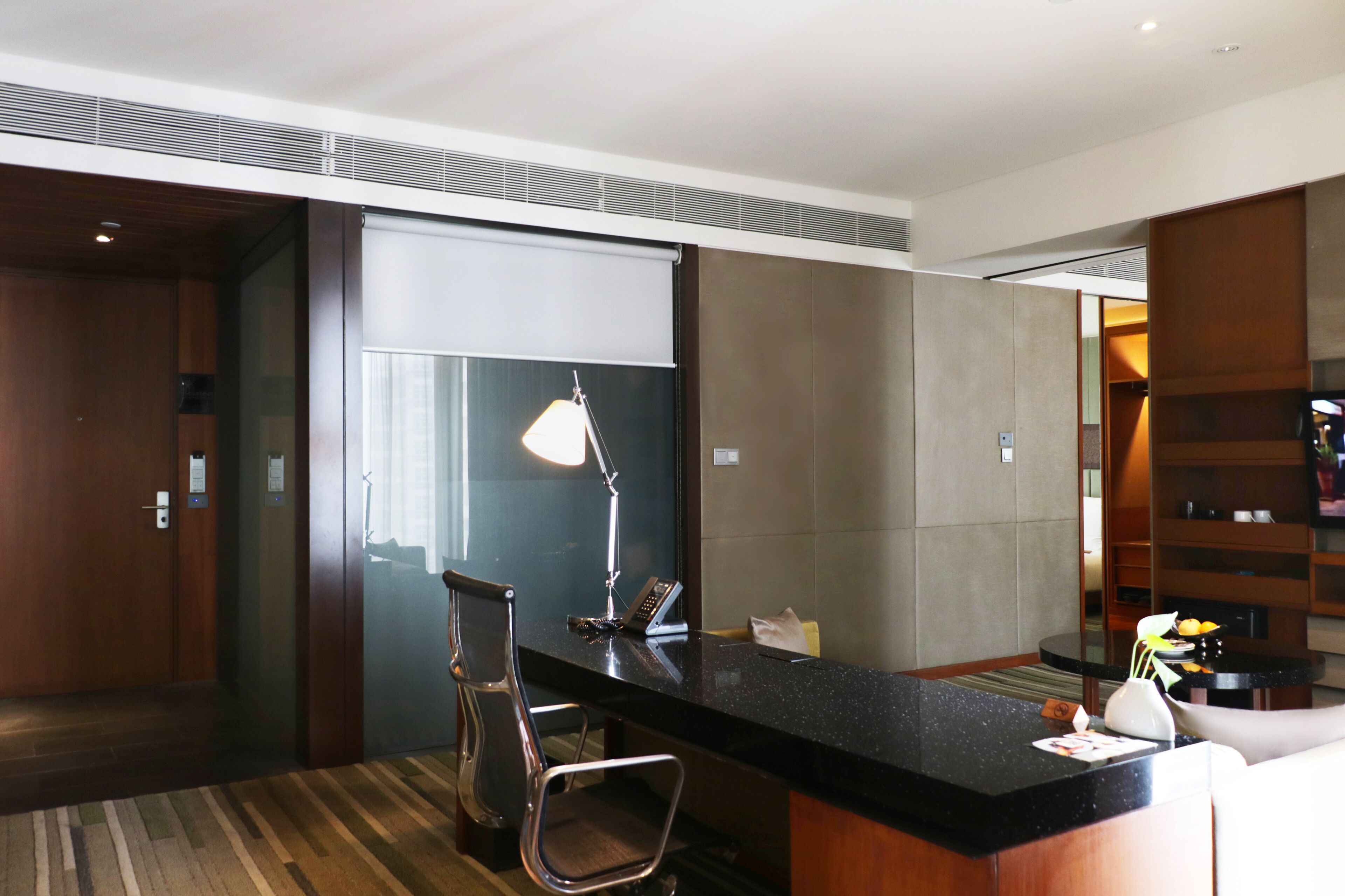 edge suite | 1 bedroom, premium bedding, down duvets, in-room safe