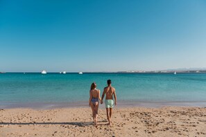 On the beach, sun-loungers, scuba diving - SUNRISE Romance Sahl Hasheesh (Sahl Hasheeh)