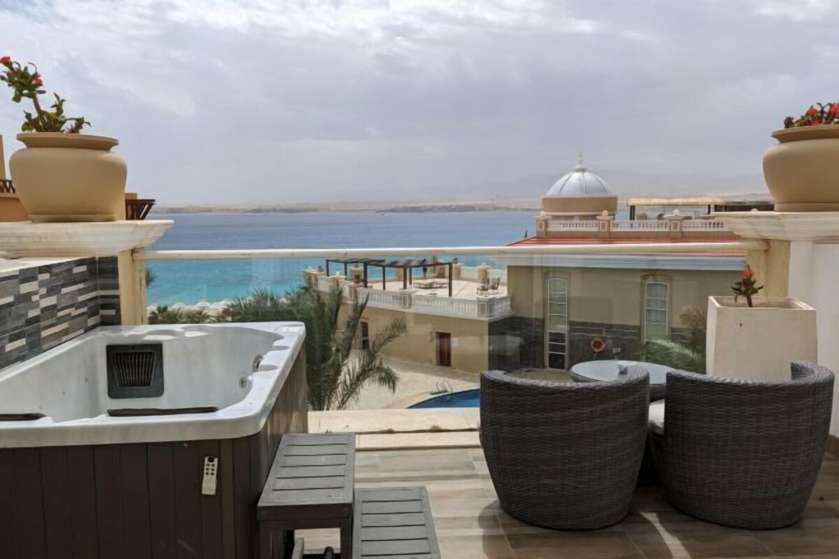 Bain à remous extérieur