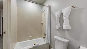 Suite, 1 King Bed, Non Smoking, Refrigerator & Microwave (with Sofabed) | Bathroom