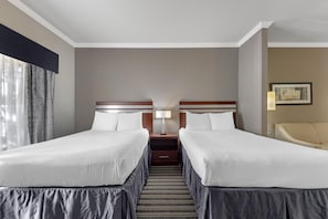 Suite, 2 Queen Beds, Non Smoking, Refrigerator & Microwave (with Sofabed)