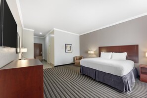 Standard Room, 1 King Bed, Non Smoking, Refrigerator & Microwave - Best Western Plus Austin Airport Inn & Suites (Austin)