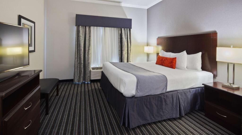 Premium bedding, pillow-top beds, desk, blackout curtains
