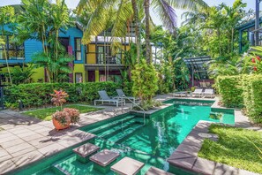 Outdoor pool, pool loungers