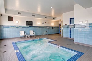 Bañera de hidromasaje interior