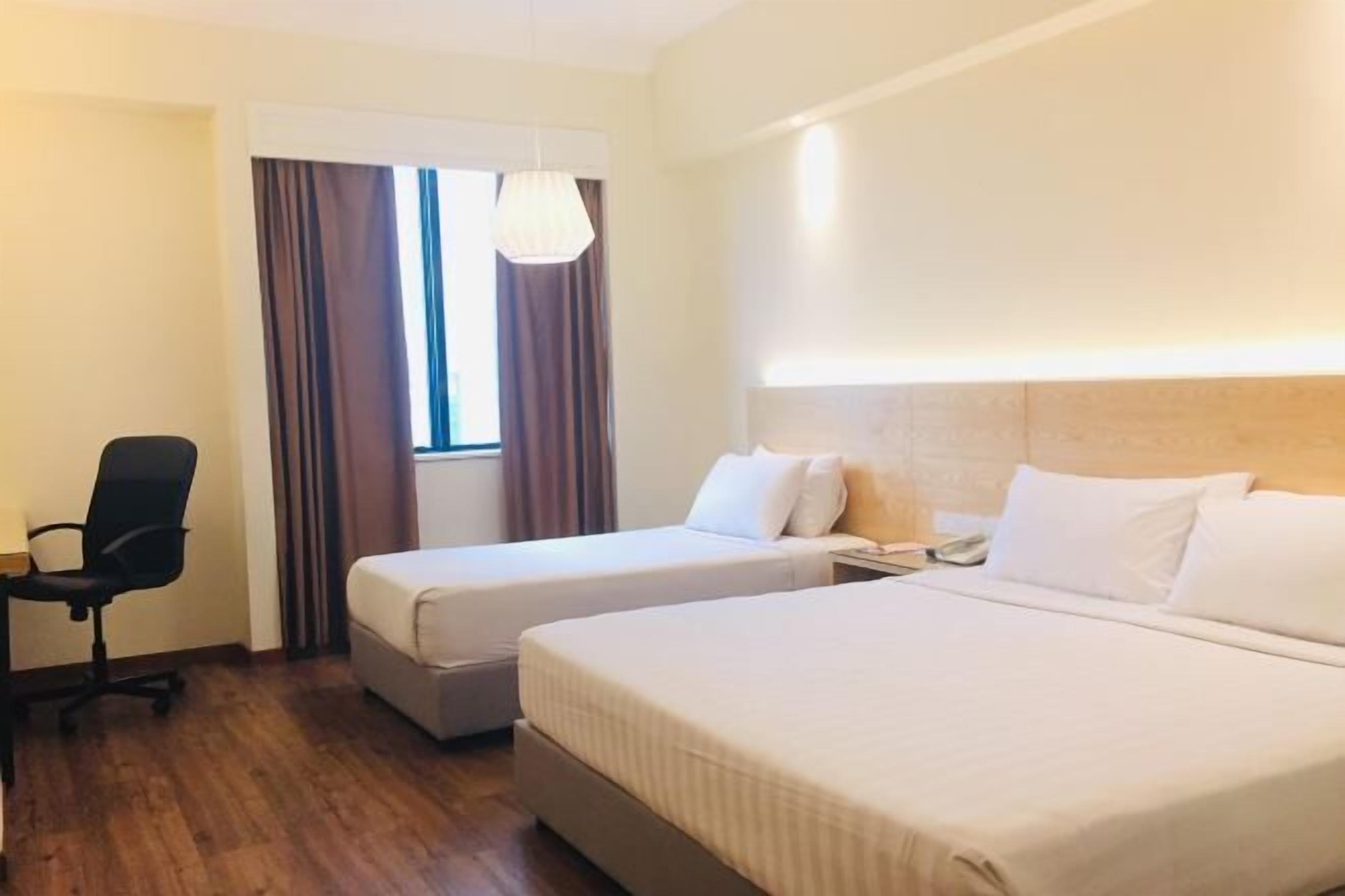 Desk, iron/ironing board, free WiFi