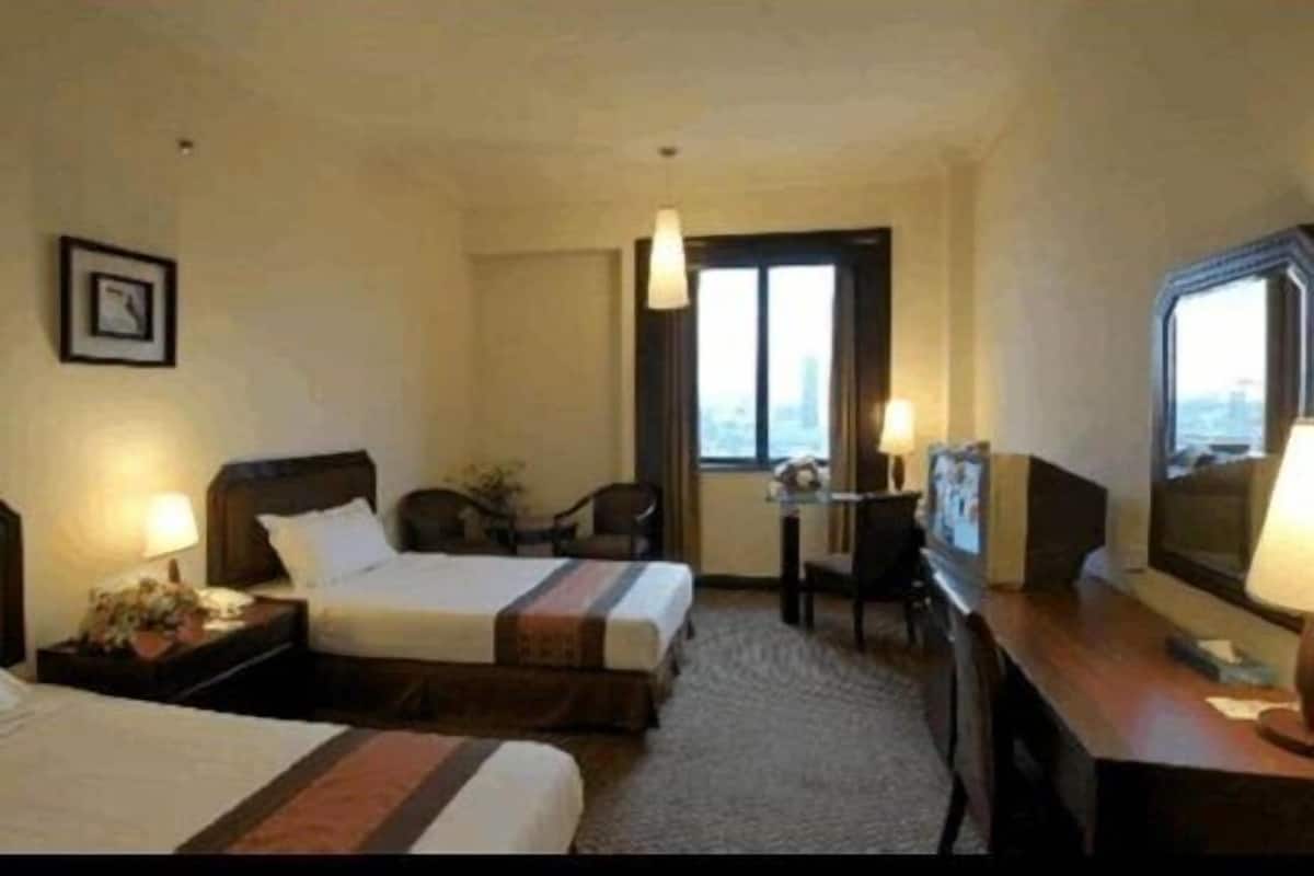 Desk, iron/ironing board, free WiFi