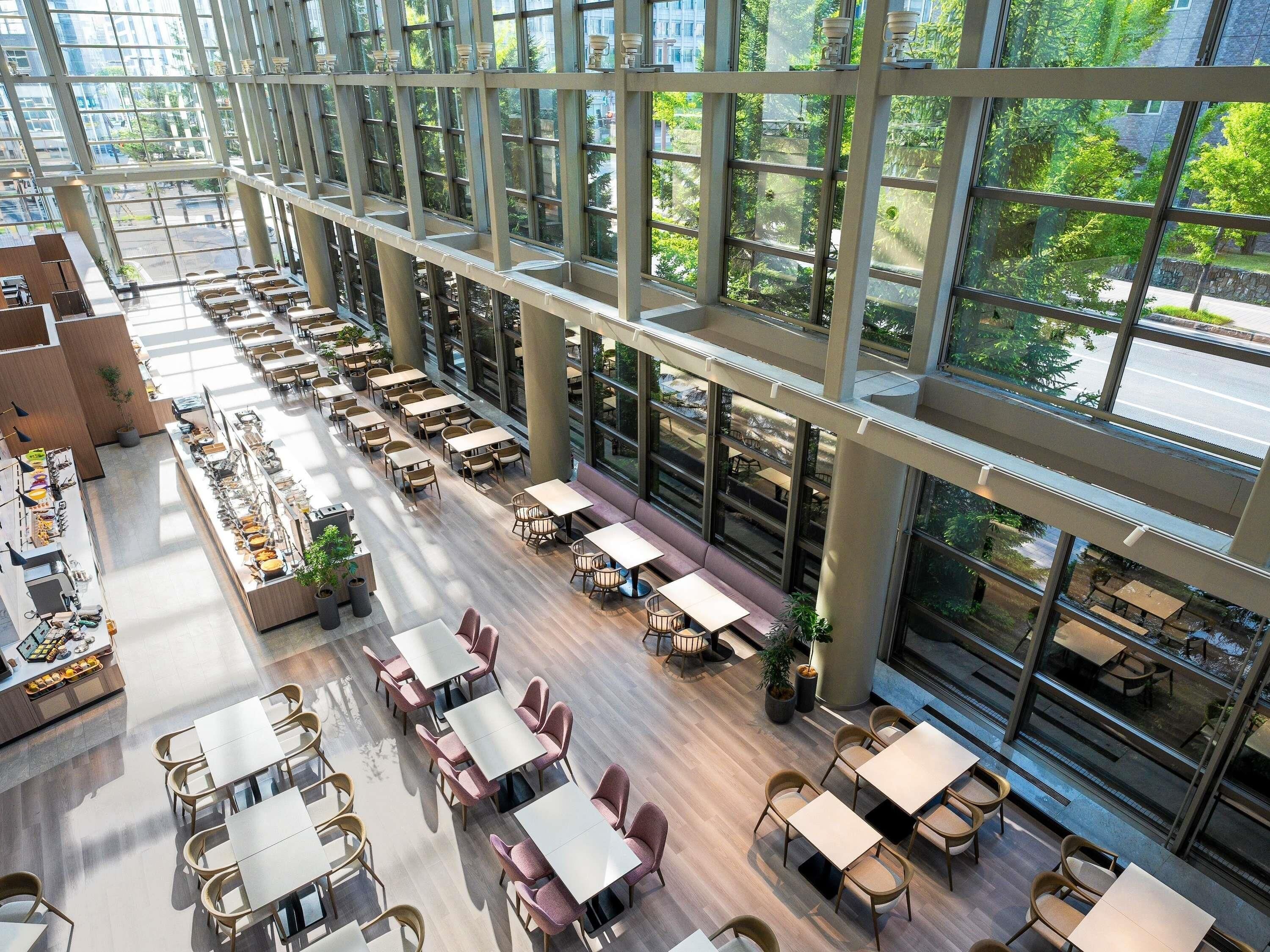 朝食 (ビュッフェ)、毎日提供 (1 名様 3630 JPY)