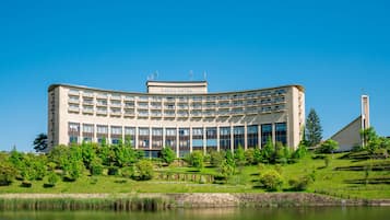 施設の正面