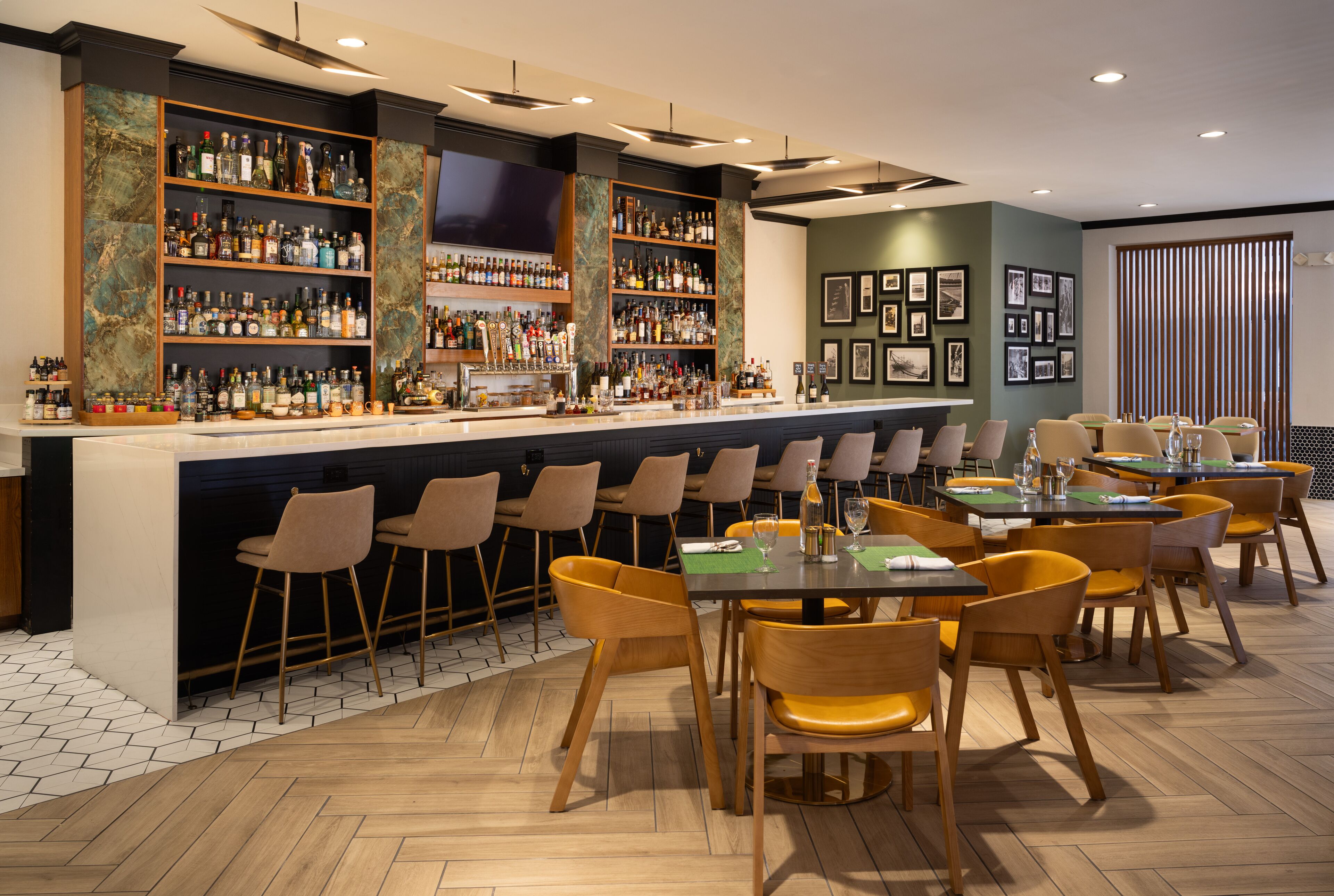 Photo - DoubleTree by Hilton Houston Westchase