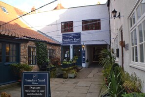 Exterior - Sanders Yard (Whitby)