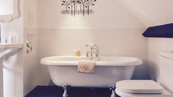 Double Room, Private Bathroom (Jade Attic) | Bathroom