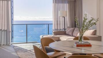 Suite, 2 Bedrooms (Sky View)