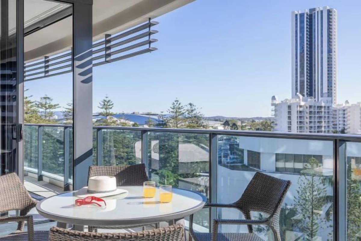 One Bedroom Suite