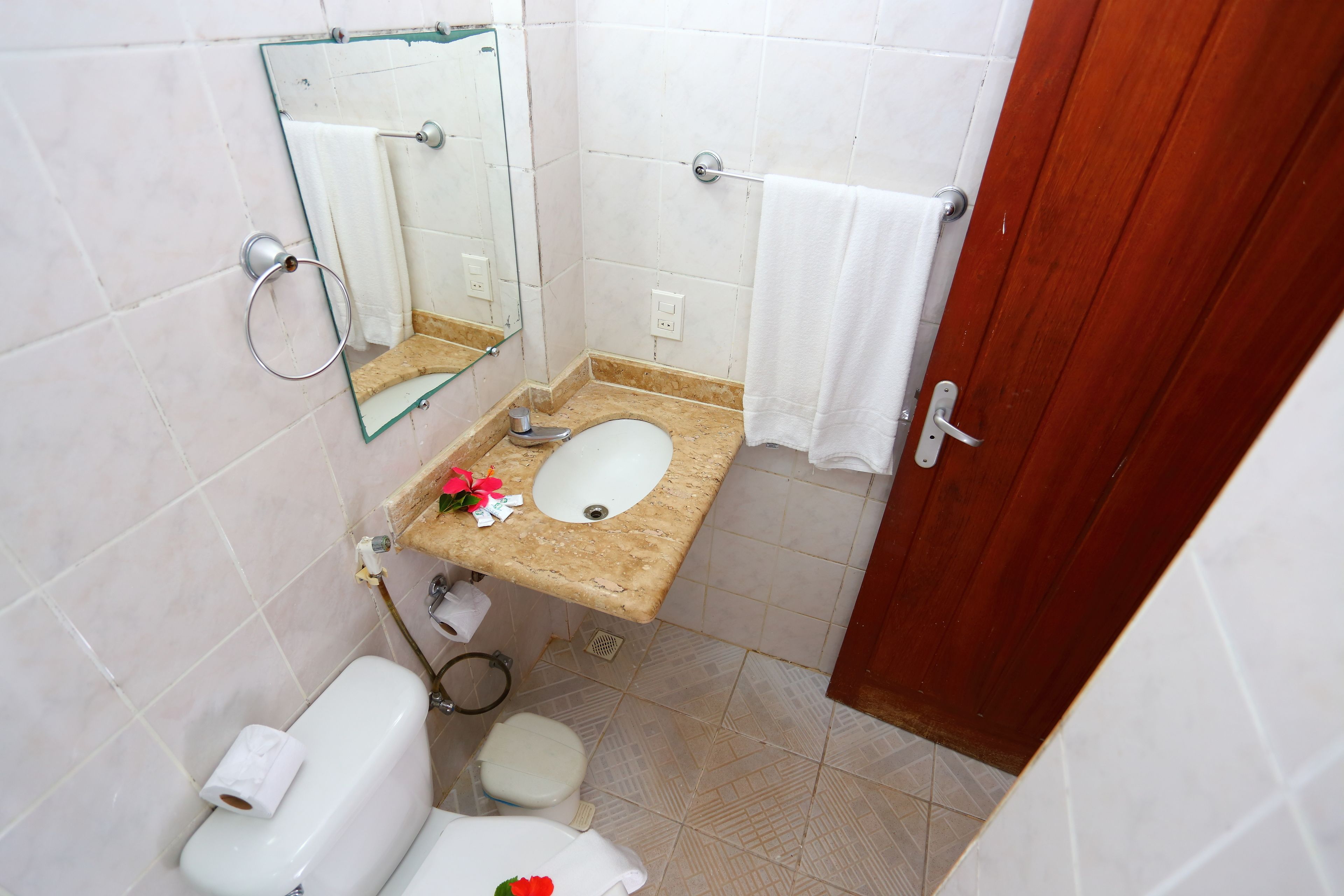 Foto - Benko´s Praia Hotel