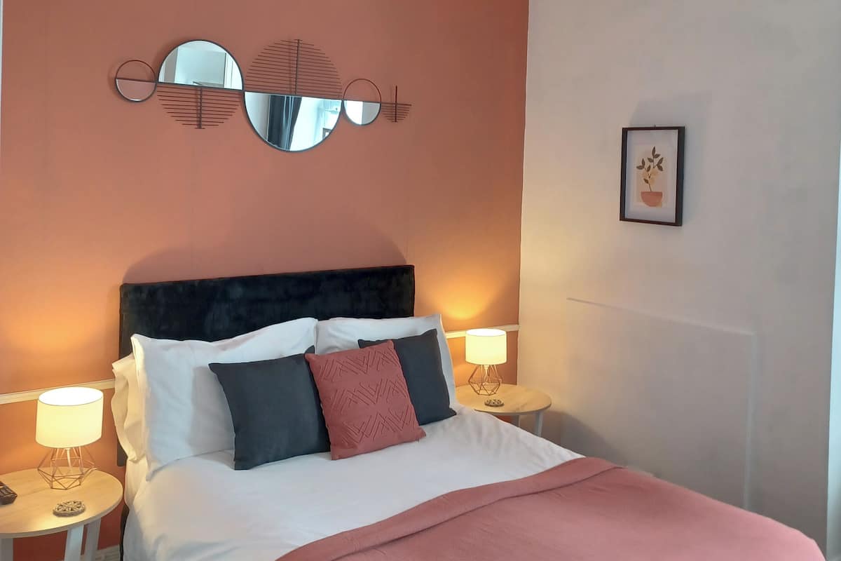 Standard Double Room | Individually decorated, WiFi, bed sheets