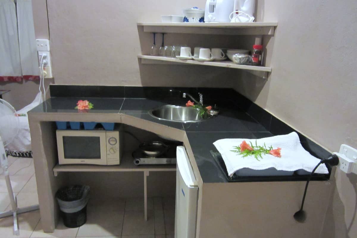 fridge, microwave, coffee/tea maker, toaster