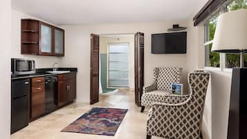 La Palma Tropical Garden Suite | 私人厨房 | 冰箱、微波炉、洗碗机、茶具/咖啡用具