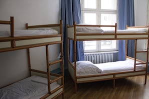 Hypo-allergenic bedding, in-room safe, blackout curtains