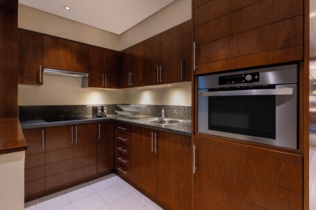 Grand Millennium Al Wahda - Image 17