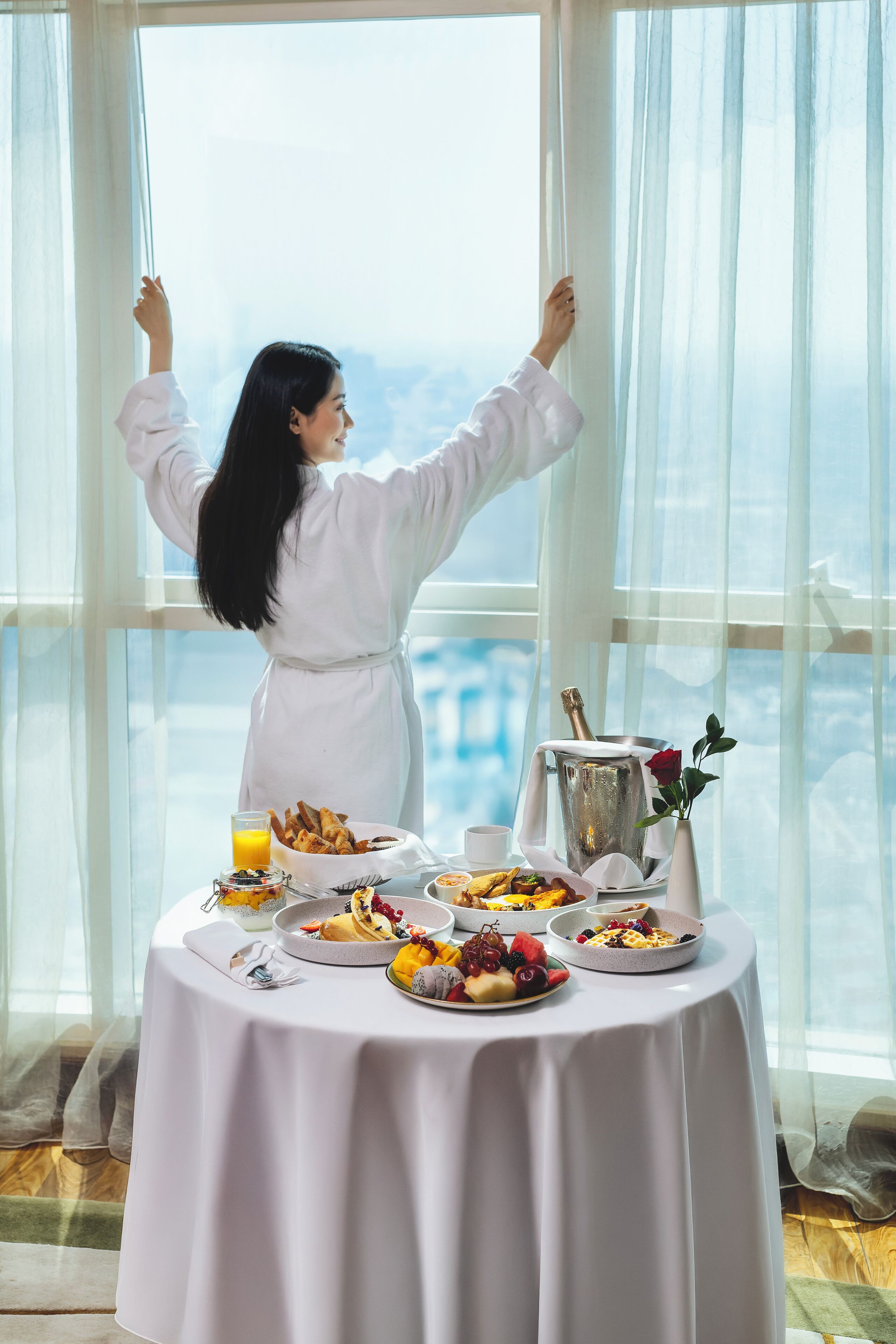 Premium bedding, down comforters, pillowtop beds, in-room safe