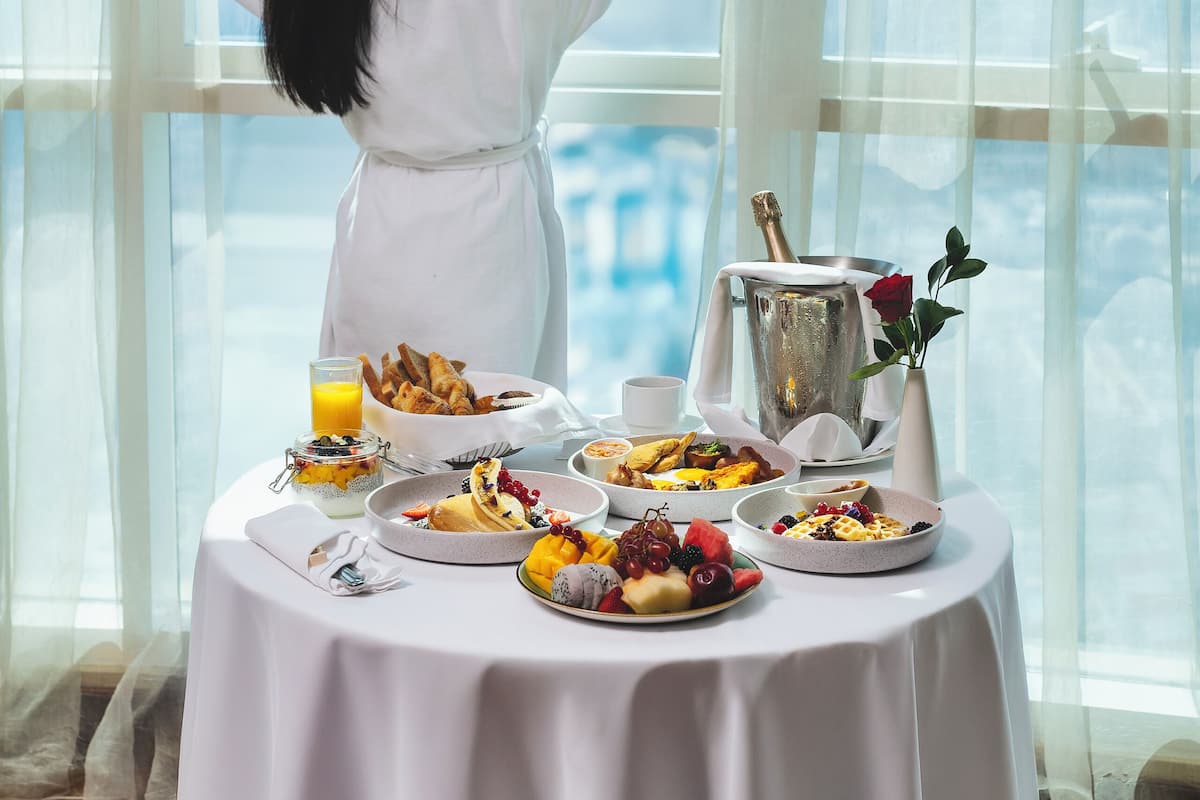 Premium bedding, down comforters, pillowtop beds, in-room safe