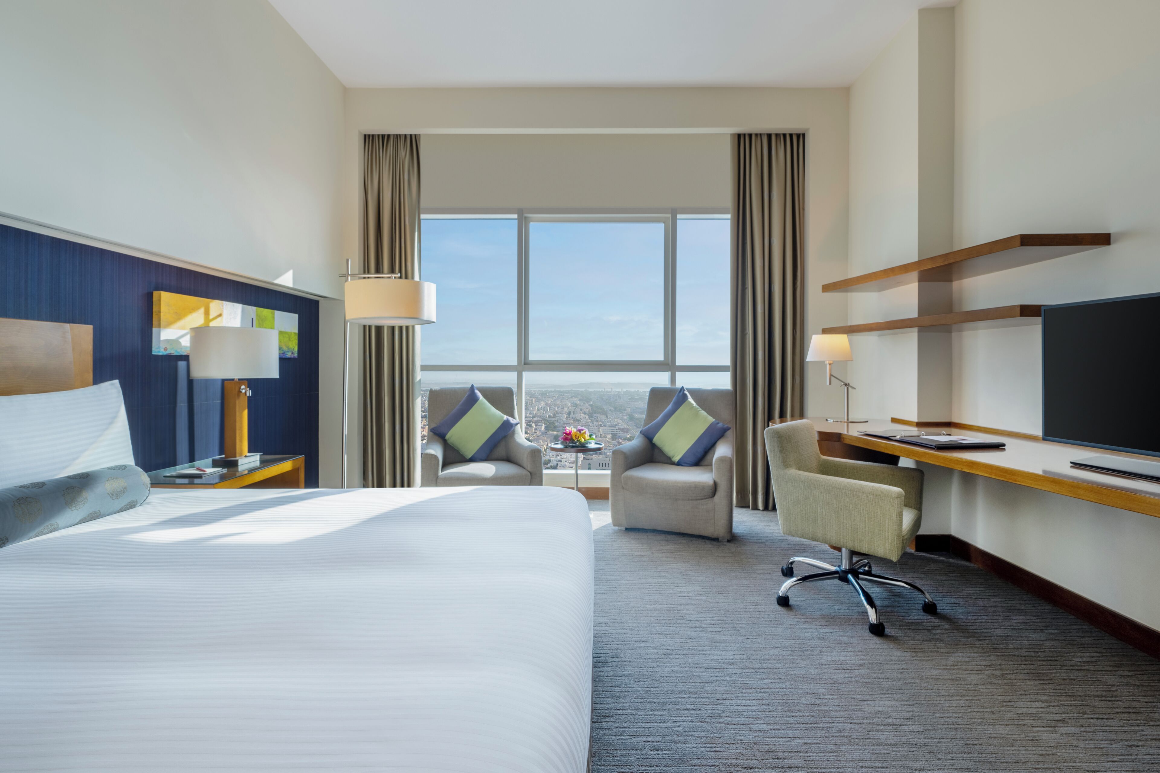 Superior Room, 1 King Bed | Premium bedding, down comforters, pillowtop beds, in-room safe