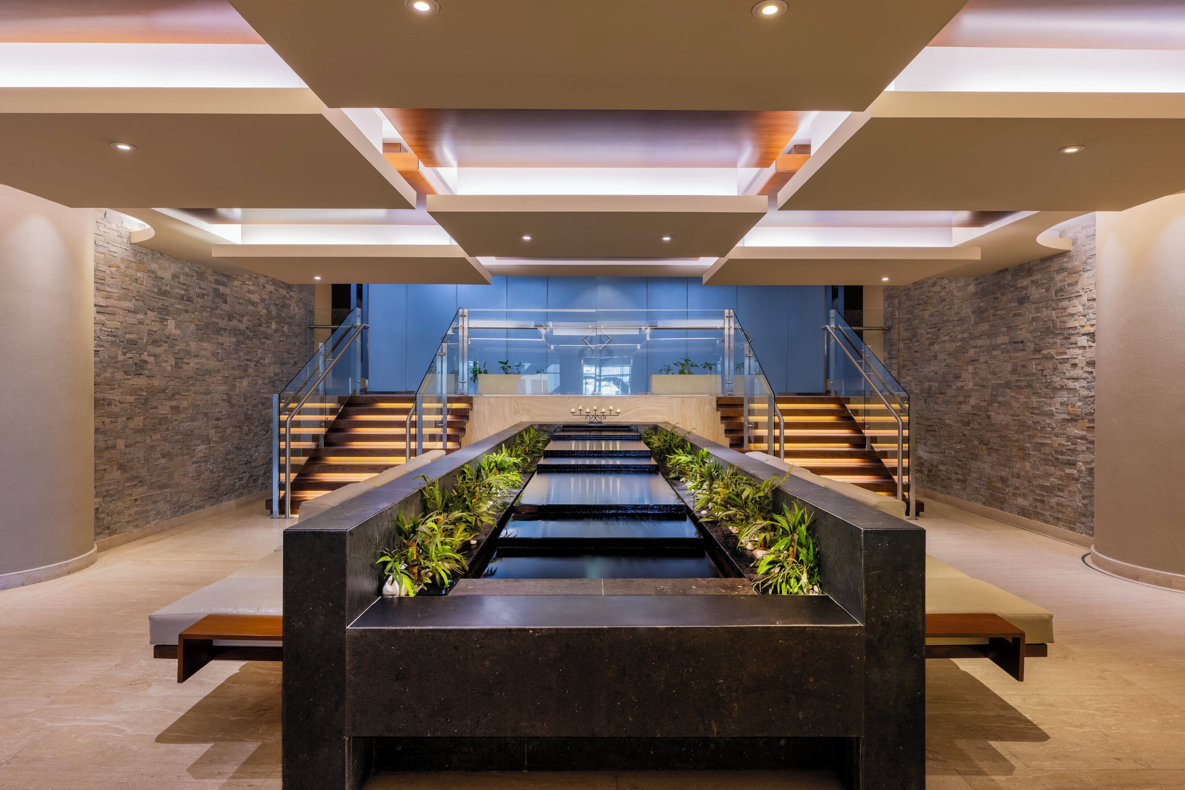 Salas de tratamientos para parejas, sauna, bañera de hidromasaje 