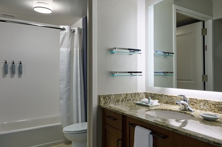 Residence Inn Arlington Capital View - Image 9