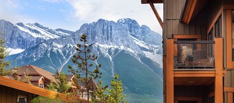 Bellstar Suites at Solara Resort