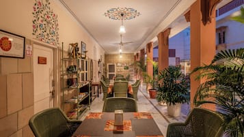 Deluxe Double or Twin Room, 1 Bedroom, Balcony, Courtyard Area | Terrace/patio
