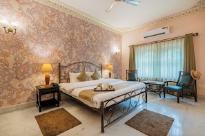 Junior Double or Twin Room, 1 Bedroom, Courtyard View, Courtyard Area | 1 bedroom, premium bedding, down comforters, memory foam beds