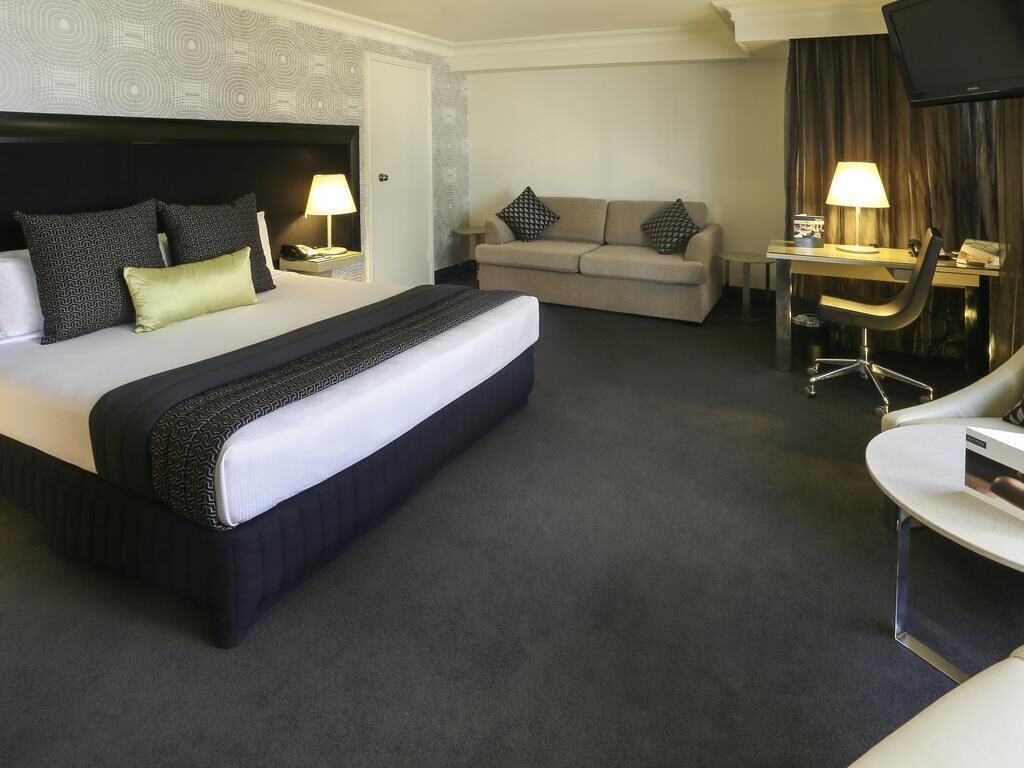 Chambre Premium, 1 très grand lit, en angle