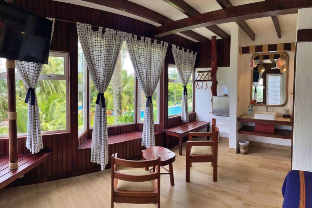 premium cabin | 1 bedroom, in-room safe, desk, free wifi